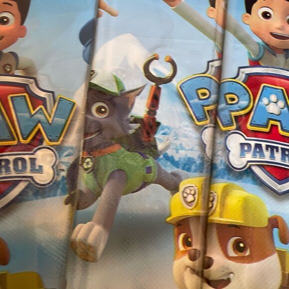 Paw Patrol New Party Table Cloths 54x81 inches Set of 5! - Picture 4 of 9